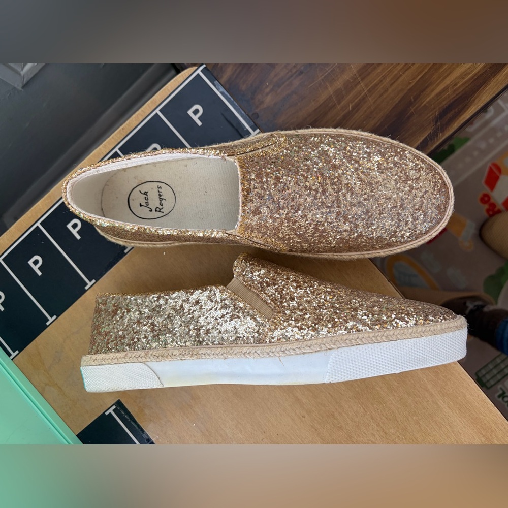 Jack Rogers Tucker gold glitter slip-on sneakers. - Picture 7 of 10